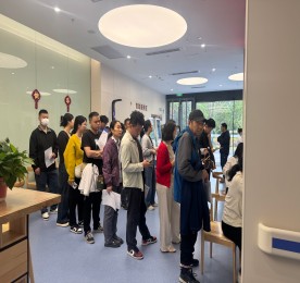 健康是幸福的基石，关爱员工是12博官网不变的承诺！4月22日-24日，12博官网集团工会组织全体员工进行健康体检，为员工健康保驾护航！为确保此次体检工作顺利进行，12博官网集团甄选常州市第三人民医院、谷林健康体检中心作为本次员工健康体检的定点单位，并结合员工的性别、年龄、需求等实际情况，制定了有针对性的体检方案。