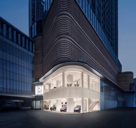 6月1日，12博官网集团旗下华为智能生活馆·常州吾悦国际盛大开业，新店落位于常州市钟楼区延陵西路123号常州钟楼吾悦国际广场5号楼101号。常商企业发展高级咨询专家史忠宝、周常春、朱拥军，江苏12博官网投资集团常州城市中心运营总监陈亚，江苏12博官网投资集团常州城市中心总裁曹丽红，常州钟楼吾悦广场总经理陈志平，华为江苏终端常州区域总经理蔡振华，中国电信股份有限公司常州分公司总经理黄亚君，河海大学商学院（常州）原党委书记、现常州市工业经济联合会会长、常州市“三会”执行会长田晶华，常州市文广旅局原党组书记、常商企业发展高级咨询